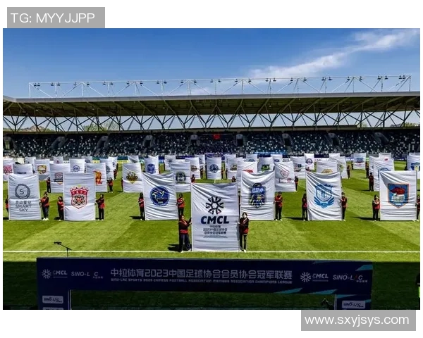 陕西足球的璀璨星光：那些曾在这片土地上闪耀的足球明星们